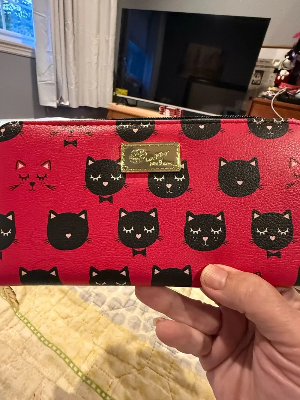 Luv Betsey by Betsey Johnson Kitsch Kitten Cat Wallet